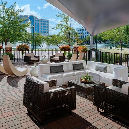 Newport News Marriott At City Center Exterior photo