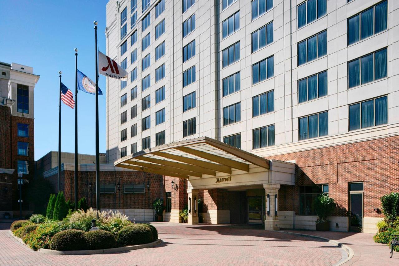 Newport News Marriott At City Center Exterior photo