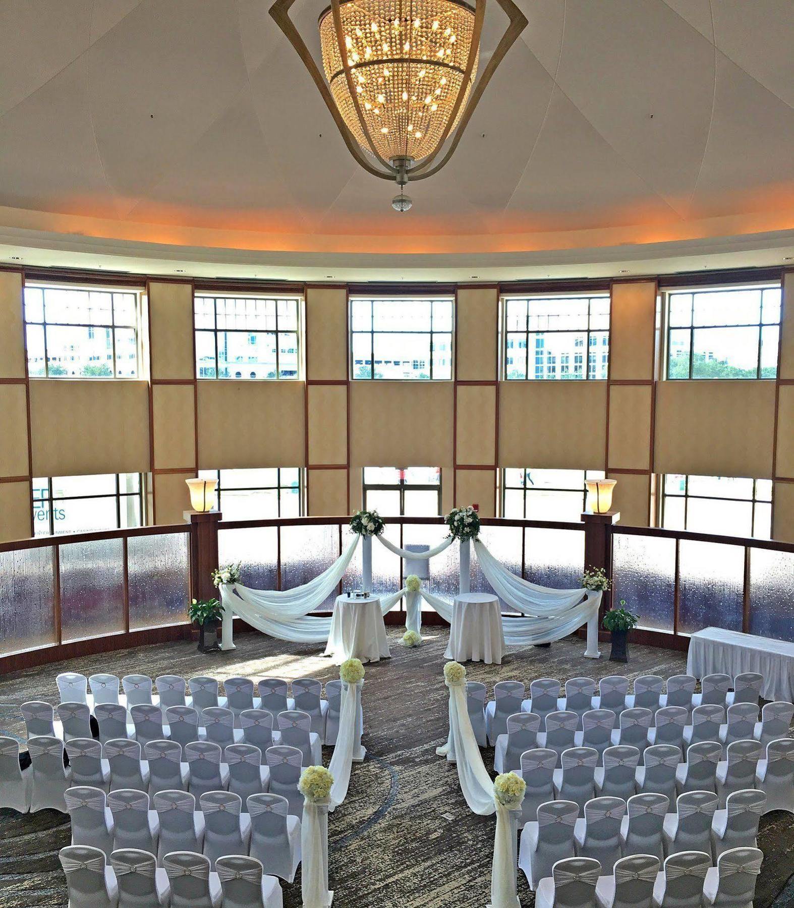 Newport News Marriott At City Center Exterior photo